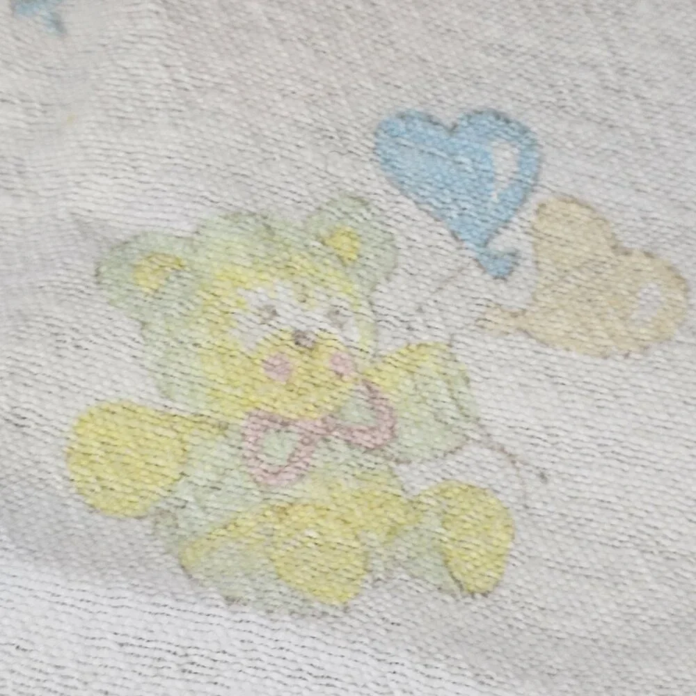 Vintage Baby Receiving Blanket Pastel Animals Hugs Kisses Bunny Kitty Dog Hearts